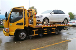 瑞金附近拖车救援24小时服务热线